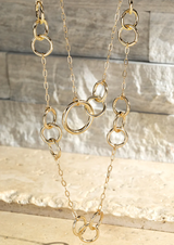 Layered Interlinked Ring Hoop Necklace - Dainty NYC